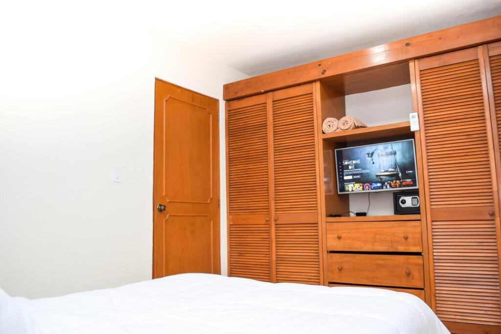 Cancun Marlin 32 外观 照片