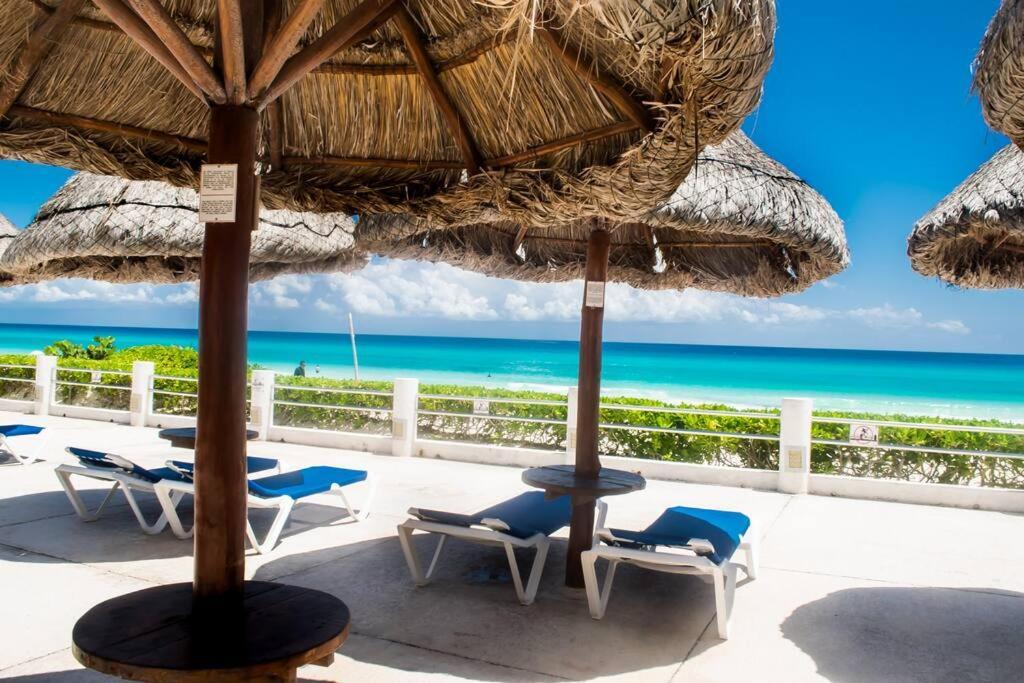 Cancun Marlin 32 外观 照片