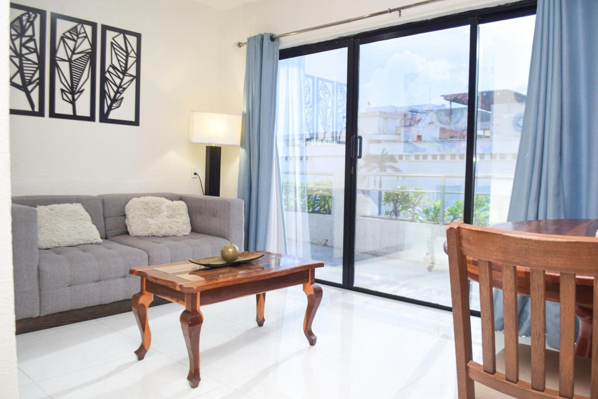 Cancun Marlin 32 外观 照片
